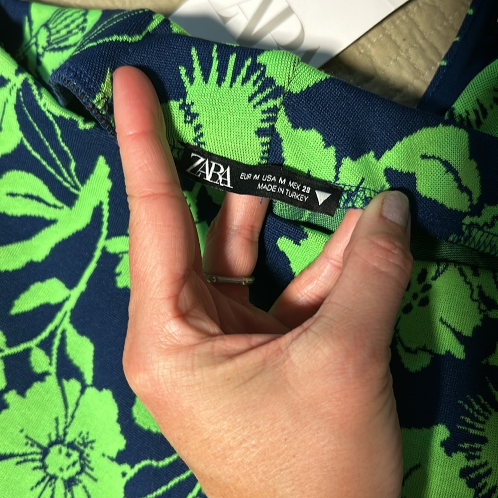 Zara coordinating set floral jacquard crop top and high rise flare set. Med. - Picture 12 of 12
